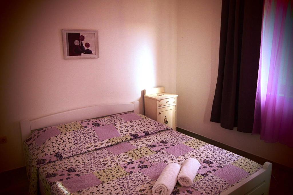 Apartment Old Town Makarska Rum bild